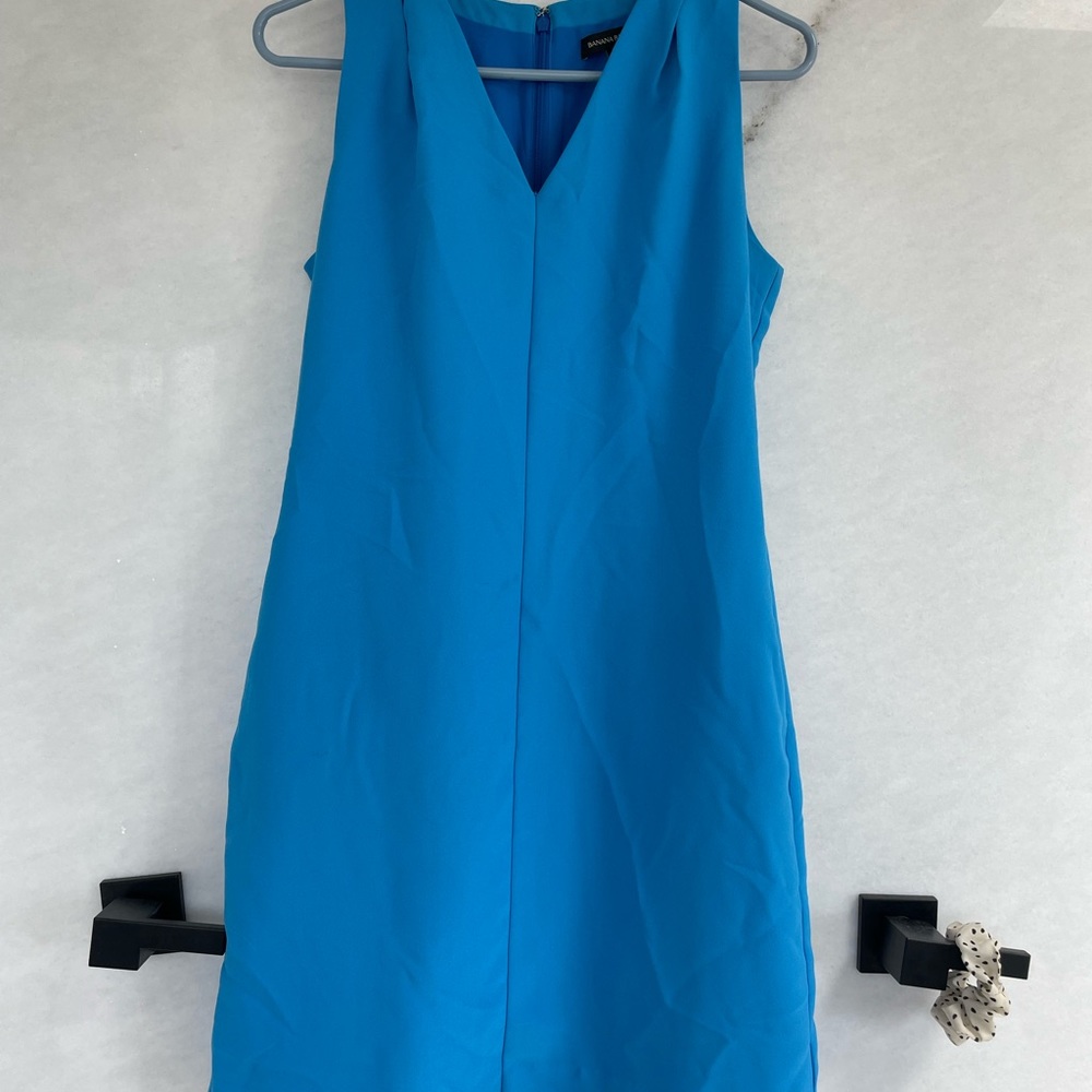 Favorite! Bright blue size small banana republic dress with bra hiding clasps